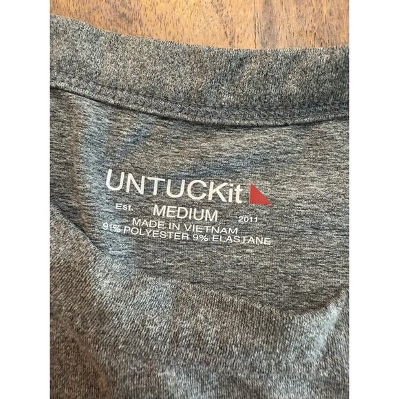UNTUCKit Men's Gray Short Sleeve Crew Neck Performance T-Shirt Size Medium - Picture 5 of 7